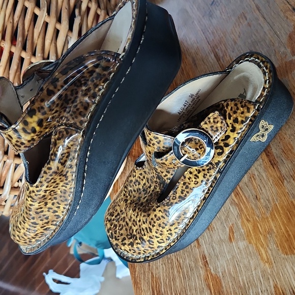 Alegria Leopard Print Clogs Shoes 36 US 6-6.5 - Picture 6 of 13